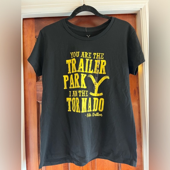 Yellowstone t-shirt - Picture 1 of 3